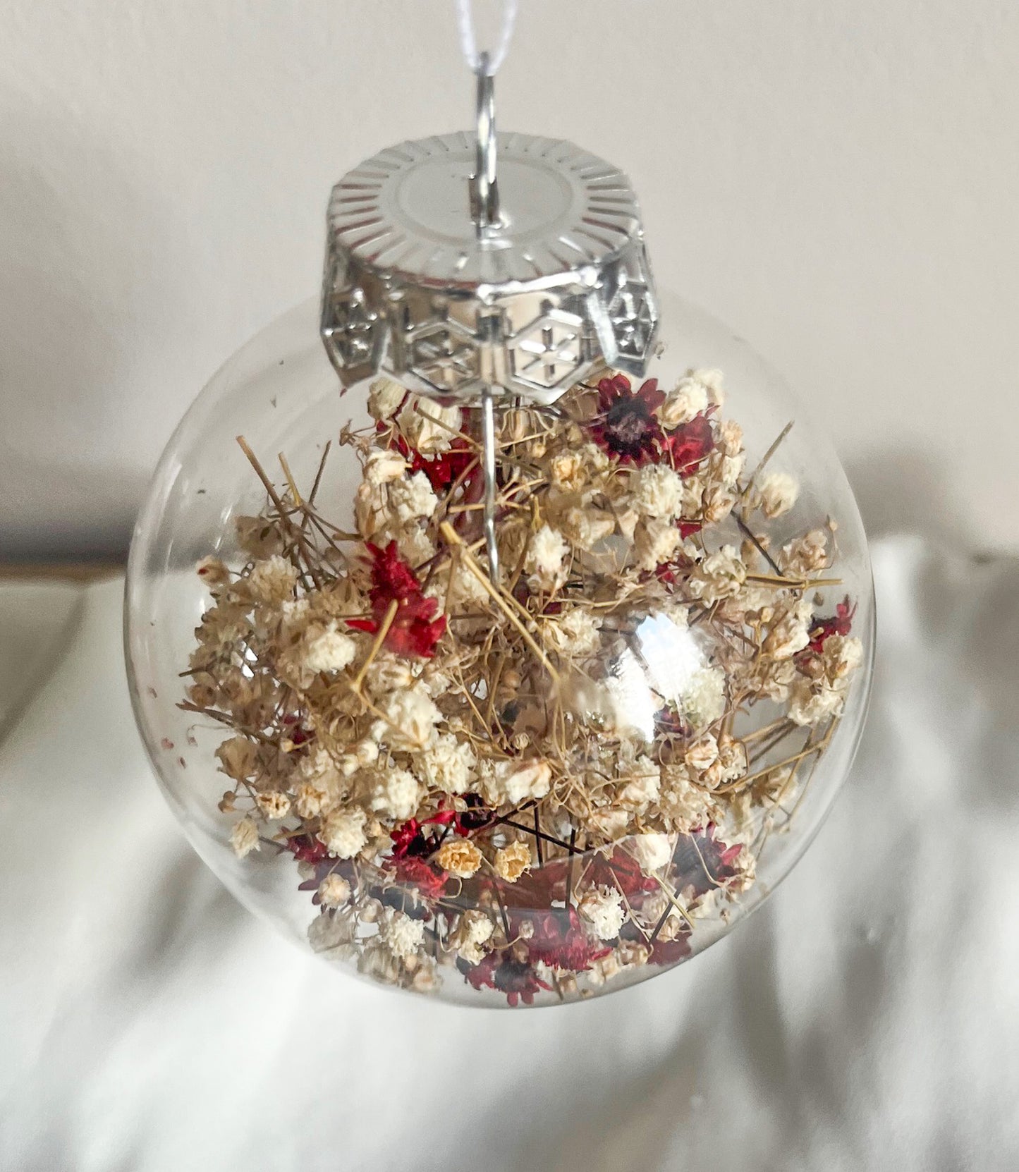 Babysbreath-red