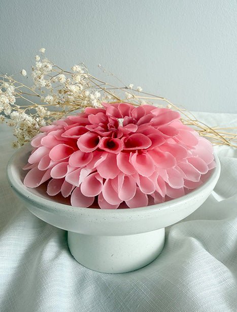 Sweet Love – håndformet Dahlia blomsterlys